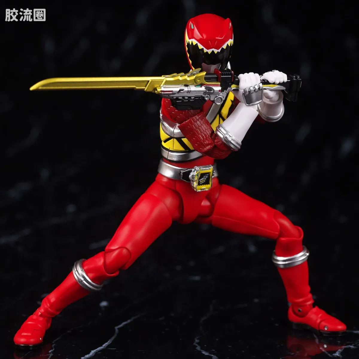 SHF 真骨雕 超级战队系列 兽电战队 强龙红 - 图片
