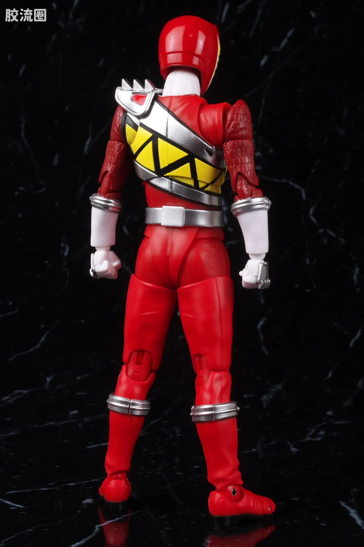 SHF 真骨雕 超级战队系列 兽电战队 强龙红 - 图片