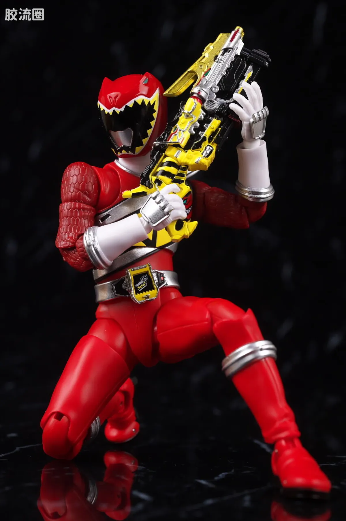 SHF 真骨雕 超级战队系列 兽电战队 强龙红 - 图片