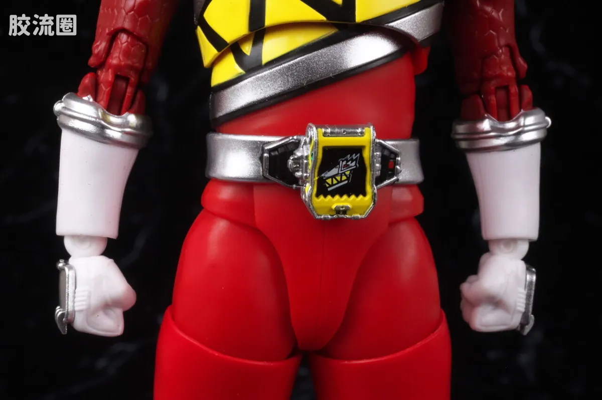 SHF 真骨雕 超级战队系列 兽电战队 强龙红 - 图片