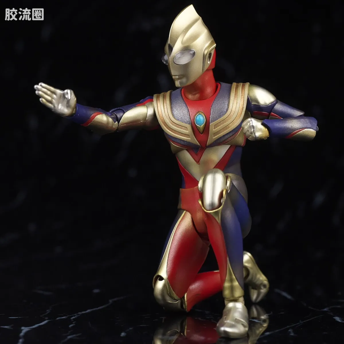 SHF 真骨雕奥特曼系列 闪耀迪迦 - 图片