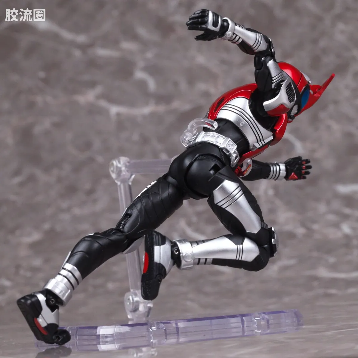 SHF 真骨雕假面骑士系列 假面骑士甲斗 骑士形态 20th Anniversary Ver. - 图片
