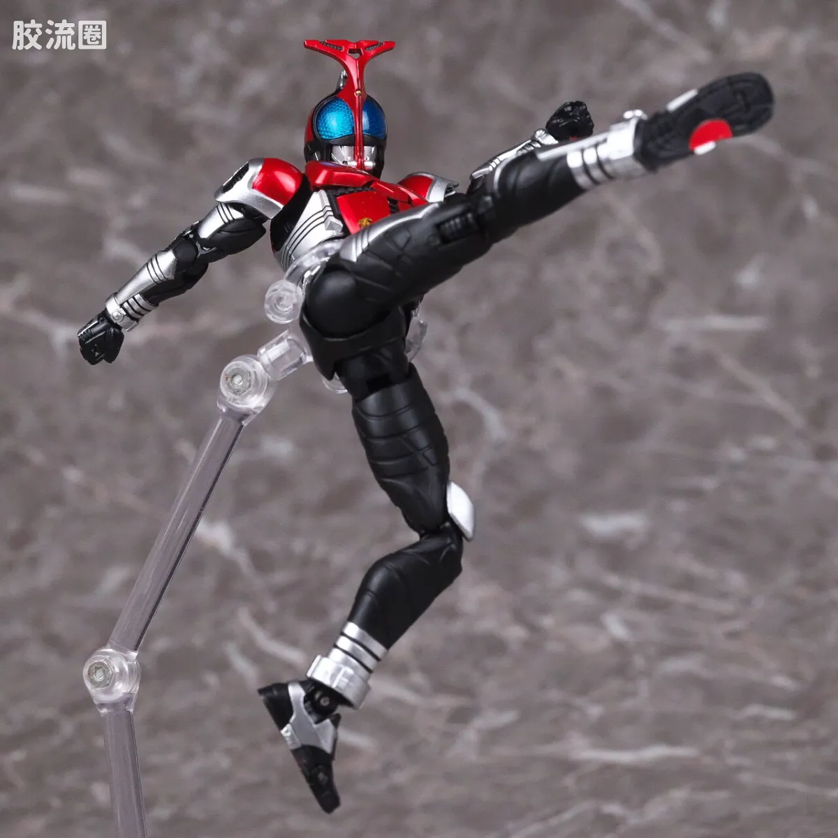 SHF 真骨雕假面骑士系列 假面骑士甲斗 骑士形态 20th Anniversary Ver. - 图片