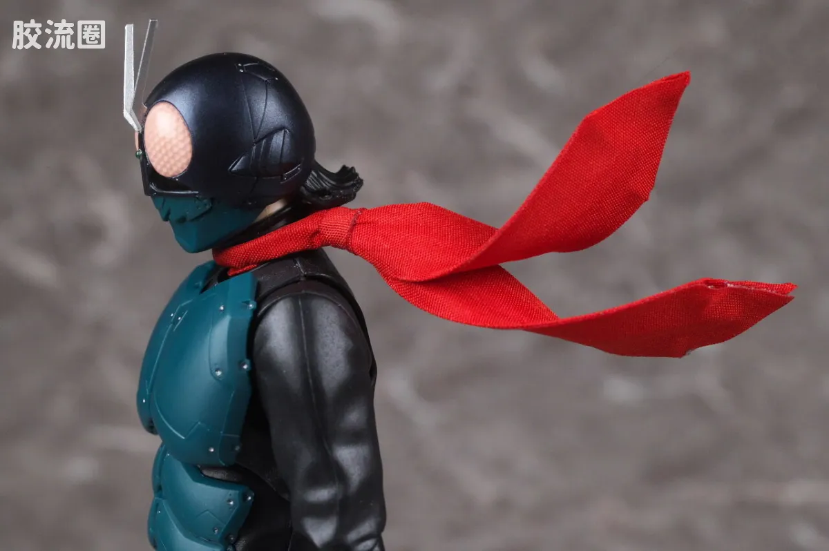 SHF 假面骑士限定版 1号蝗虫改造人/假面骑士 (新·假面骑士) - 图片