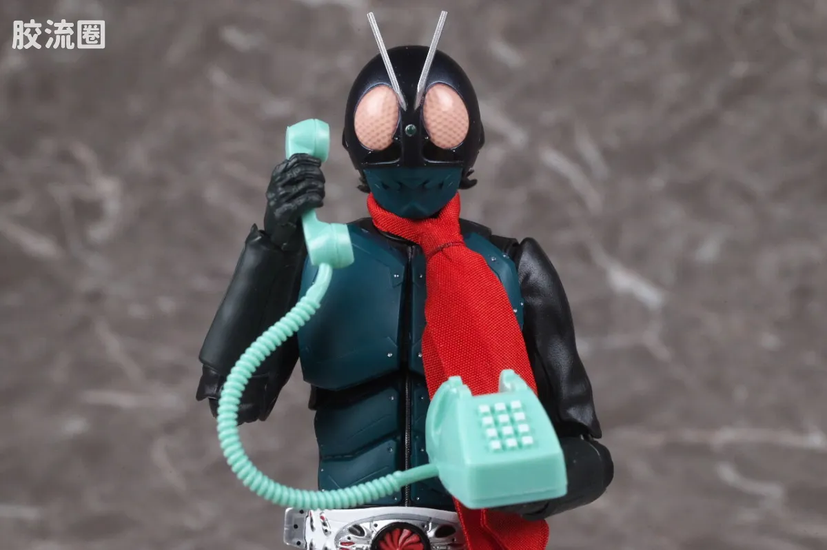 SHF 假面骑士限定版 1号蝗虫改造人/假面骑士 (新·假面骑士) - 图片
