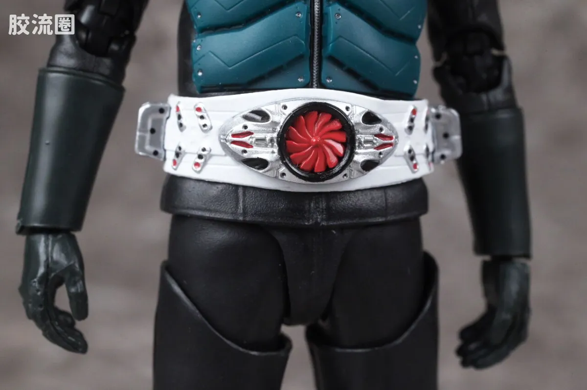 SHF 假面骑士限定版 1号蝗虫改造人/假面骑士 (新·假面骑士) - 图片
