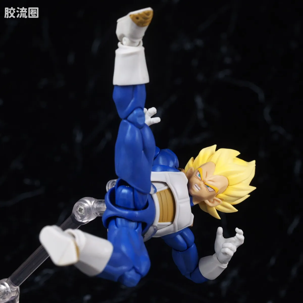 SHF 龙珠系列 超级赛亚人贝吉塔〈危险的骄傲〉 - 图片