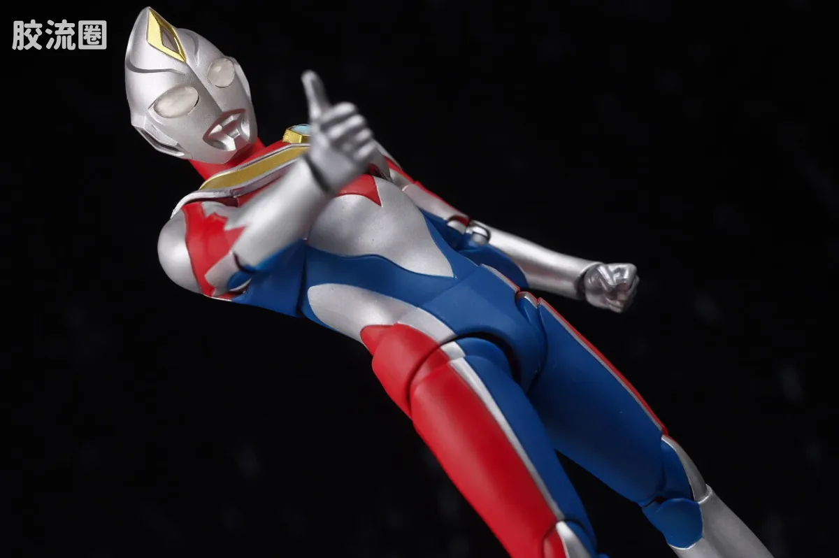SHF 真骨雕奥特曼系列 戴拿奥特曼 闪亮型 - 图片
