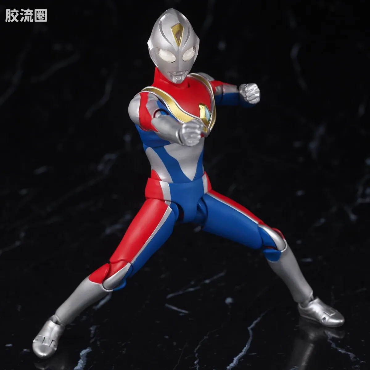 SHF 真骨雕奥特曼系列 戴拿奥特曼 闪亮型 - 图片
