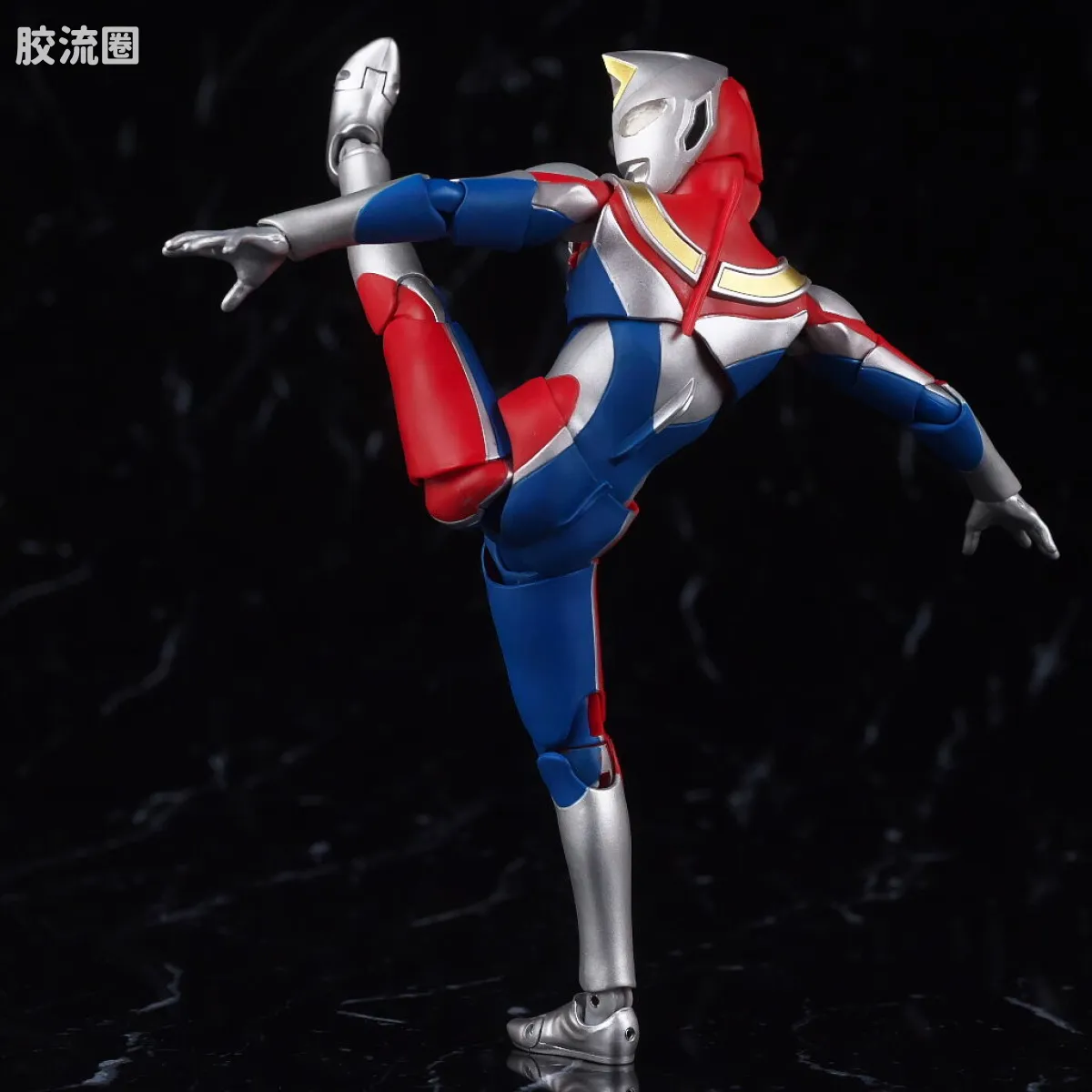 SHF 真骨雕奥特曼系列 戴拿奥特曼 闪亮型 - 图片