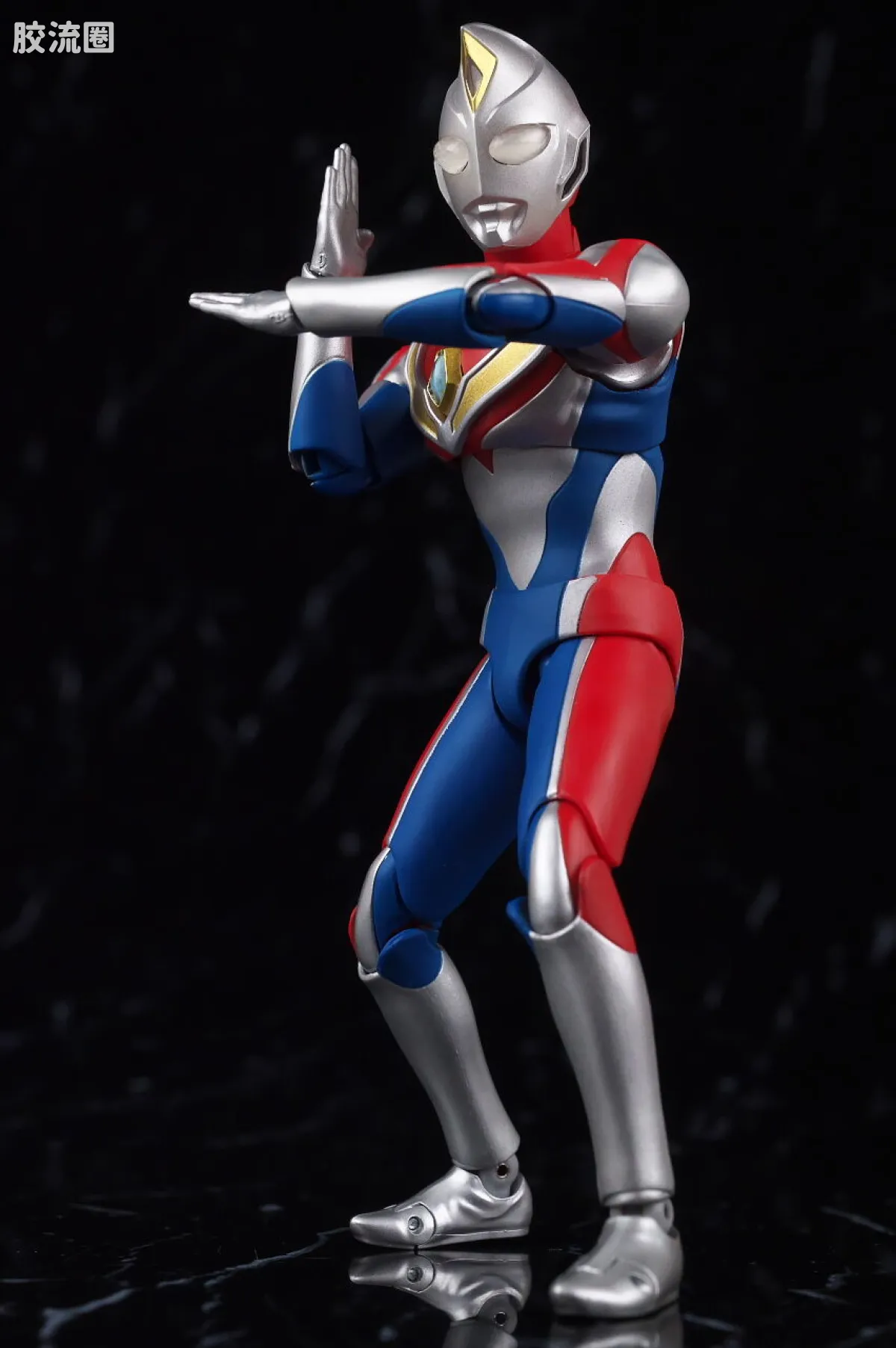 SHF 真骨雕奥特曼系列 戴拿奥特曼 闪亮型 - 图片
