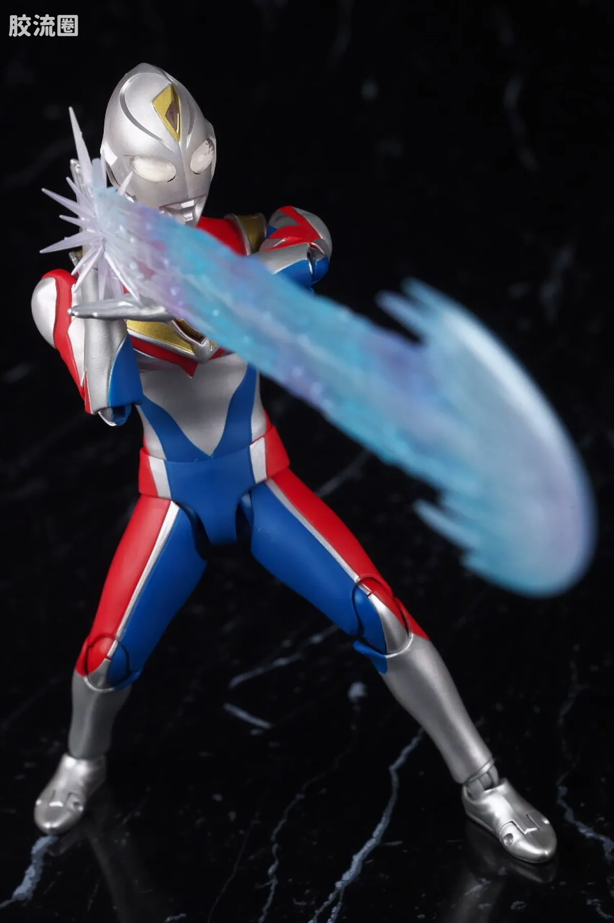 SHF 真骨雕奥特曼系列 戴拿奥特曼 闪亮型 - 图片
