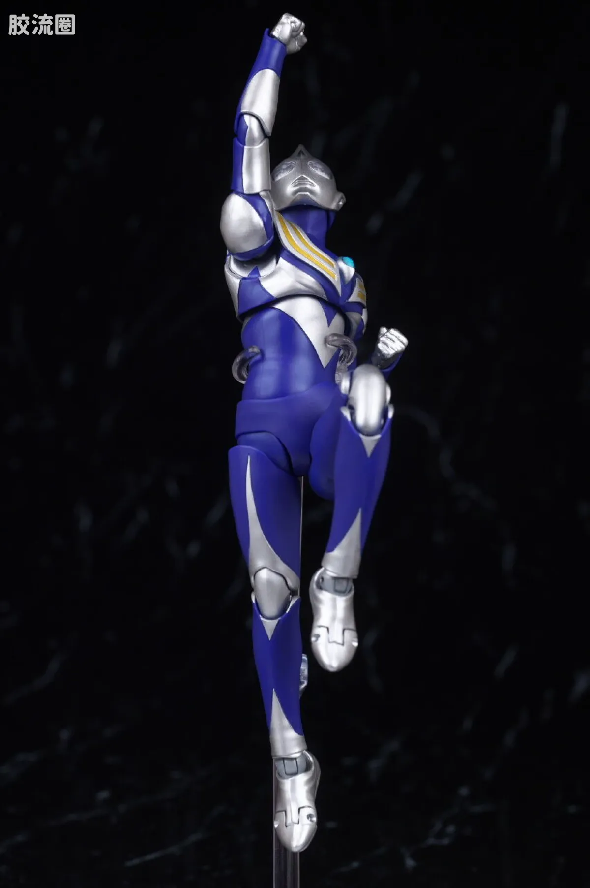 SHF 真骨雕奥特曼系列 迪迦奥特曼 空中型 - 图片
