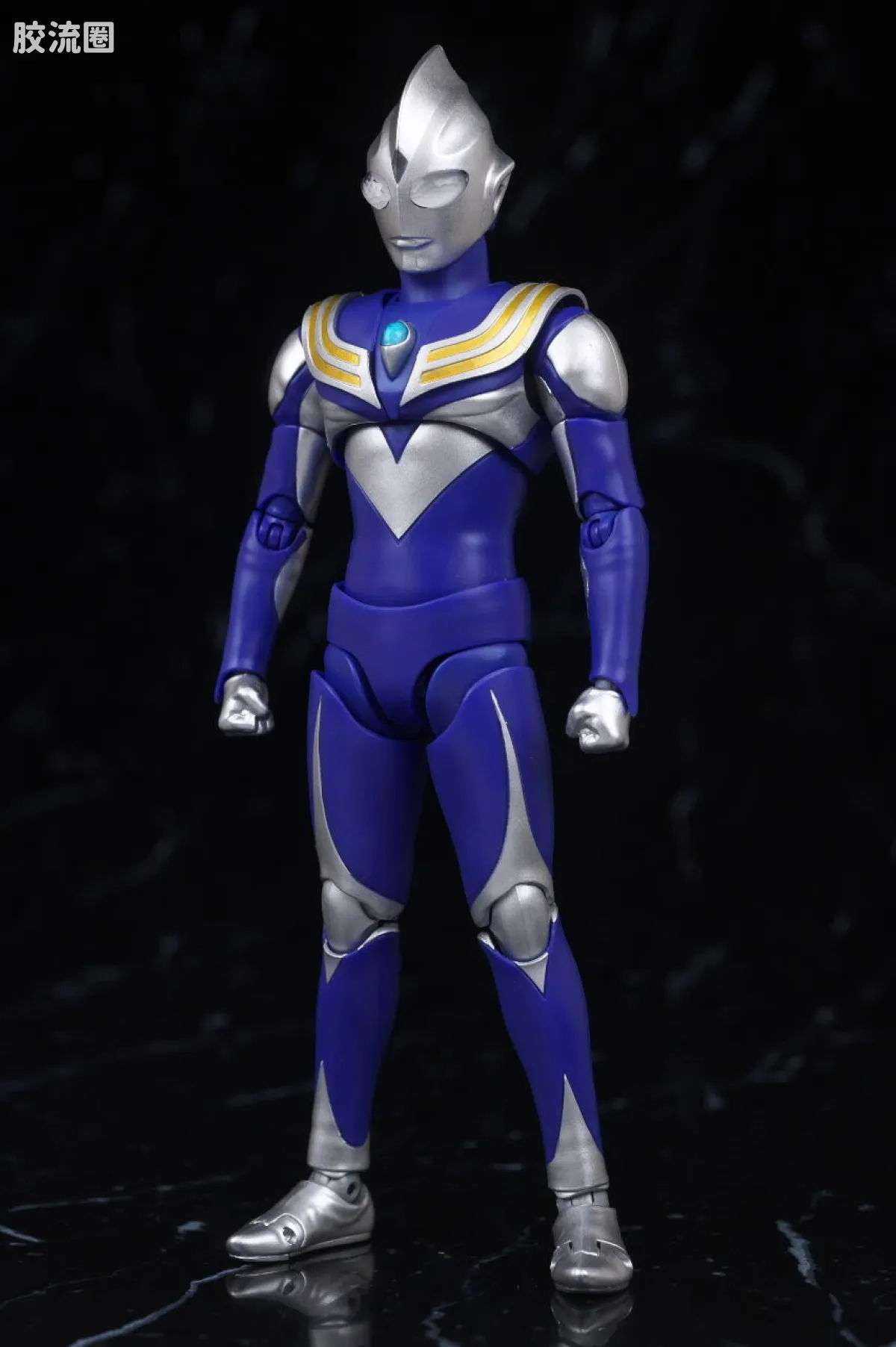 SHF 真骨雕奥特曼系列 迪迦奥特曼 空中型 - 图片