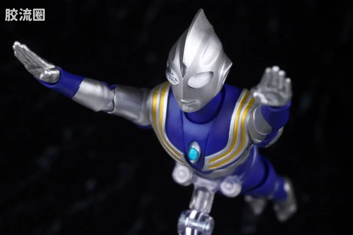 SHF 真骨雕奥特曼系列 迪迦奥特曼 空中型 - 图片