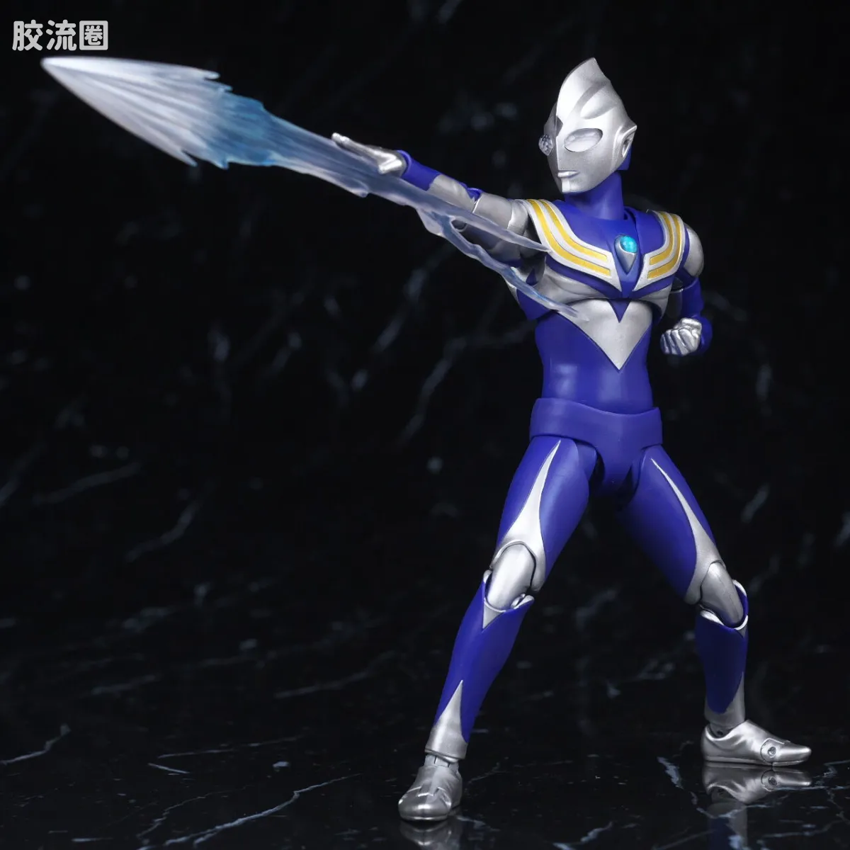SHF 真骨雕奥特曼系列 迪迦奥特曼 空中型 - 图片