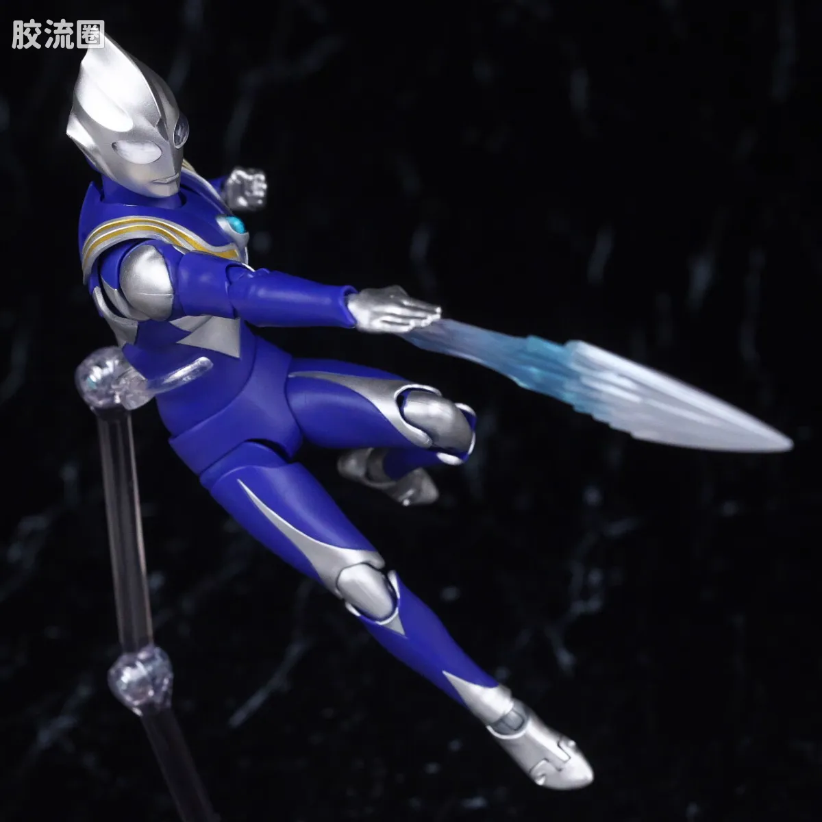 SHF 真骨雕奥特曼系列 迪迦奥特曼 空中型 - 图片