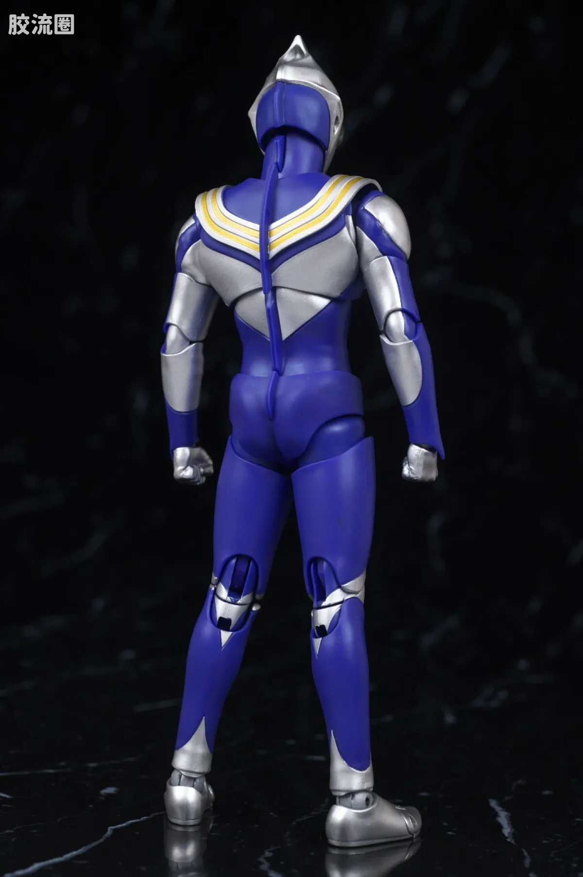 SHF 真骨雕奥特曼系列 迪迦奥特曼 空中型 - 图片