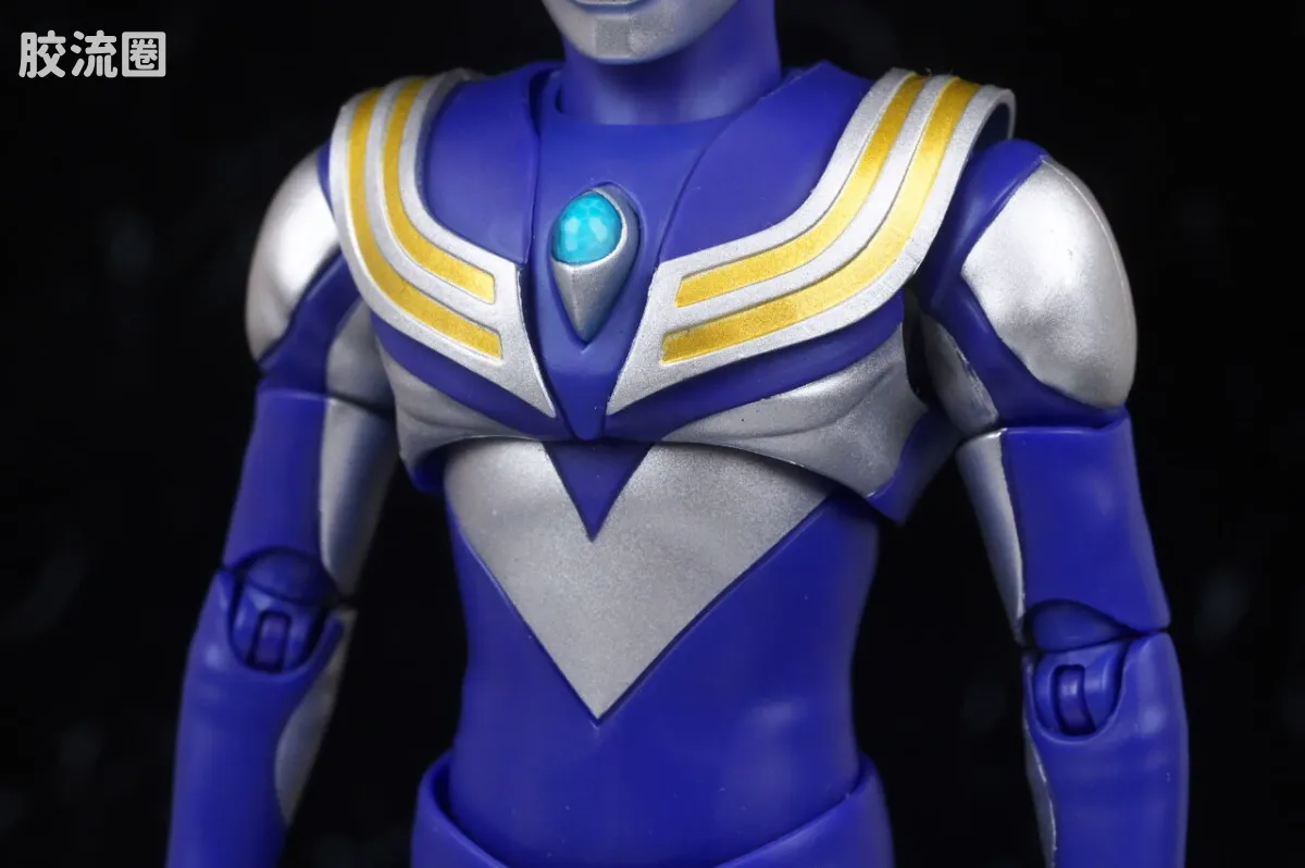 SHF 真骨雕奥特曼系列 迪迦奥特曼 空中型 - 图片