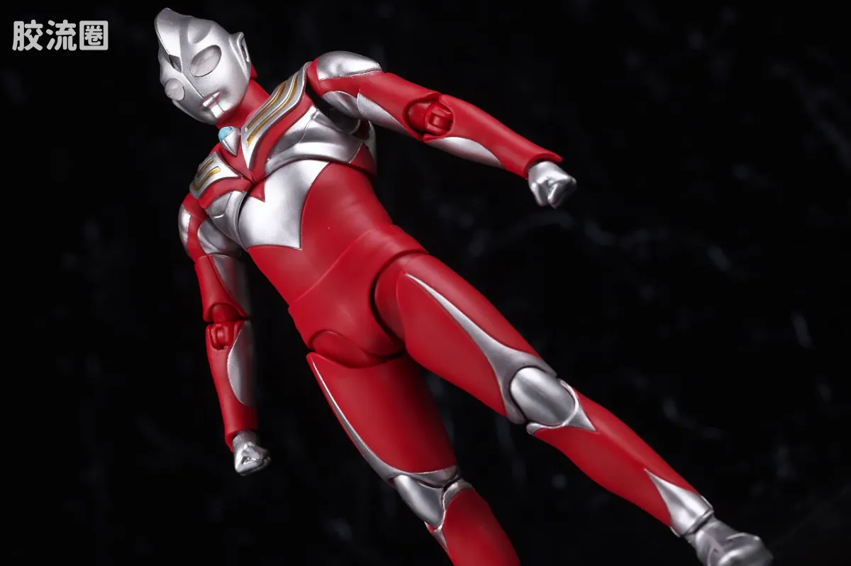 SHF 真骨雕奥特曼系列 迪迦奥特曼 强力型 - 图片