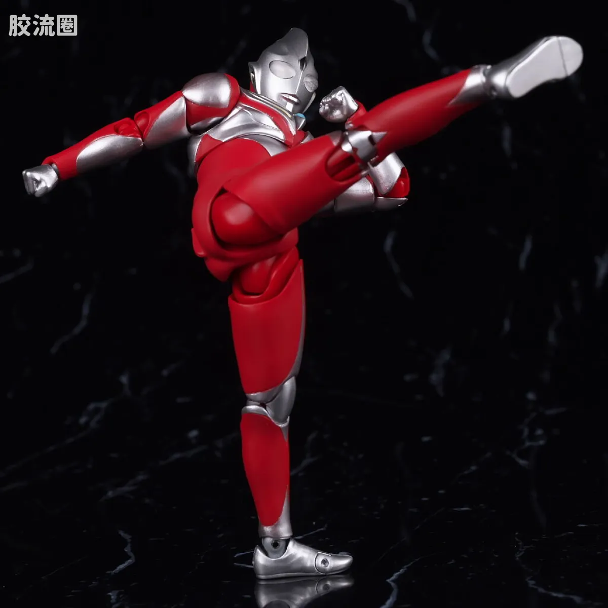 SHF 真骨雕奥特曼系列 迪迦奥特曼 强力型 - 图片