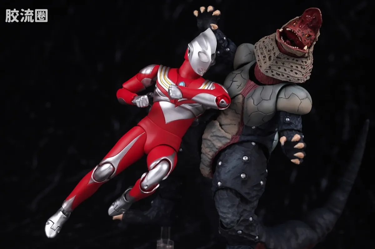 SHF 真骨雕奥特曼系列 迪迦奥特曼 强力型 - 图片