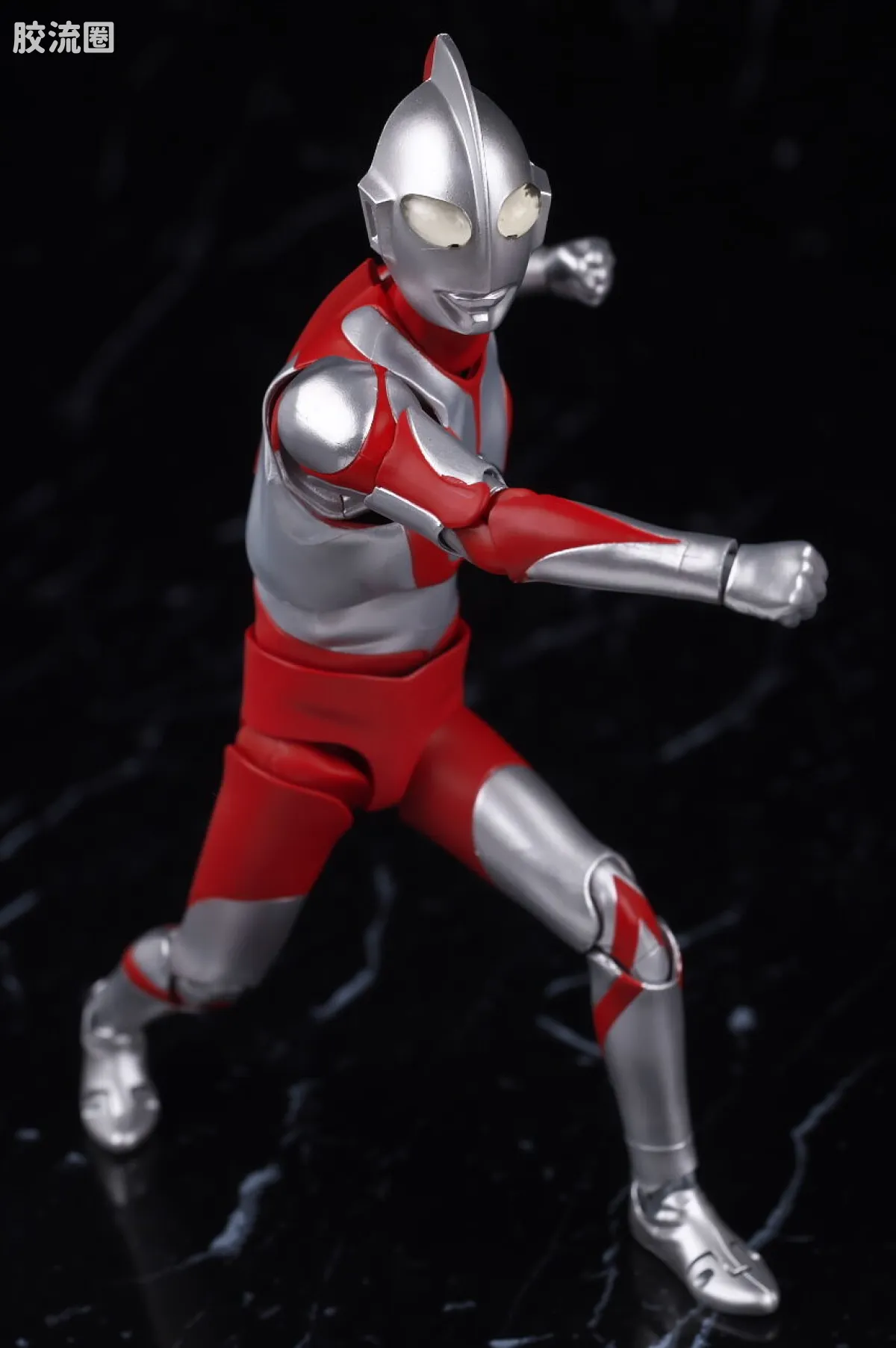 SHF 真骨雕奥特曼系列 初代奥特曼 - 图片