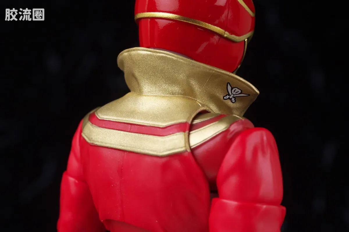 SHF 真骨雕 超级战队系列 海贼战队 豪快红 - 图片