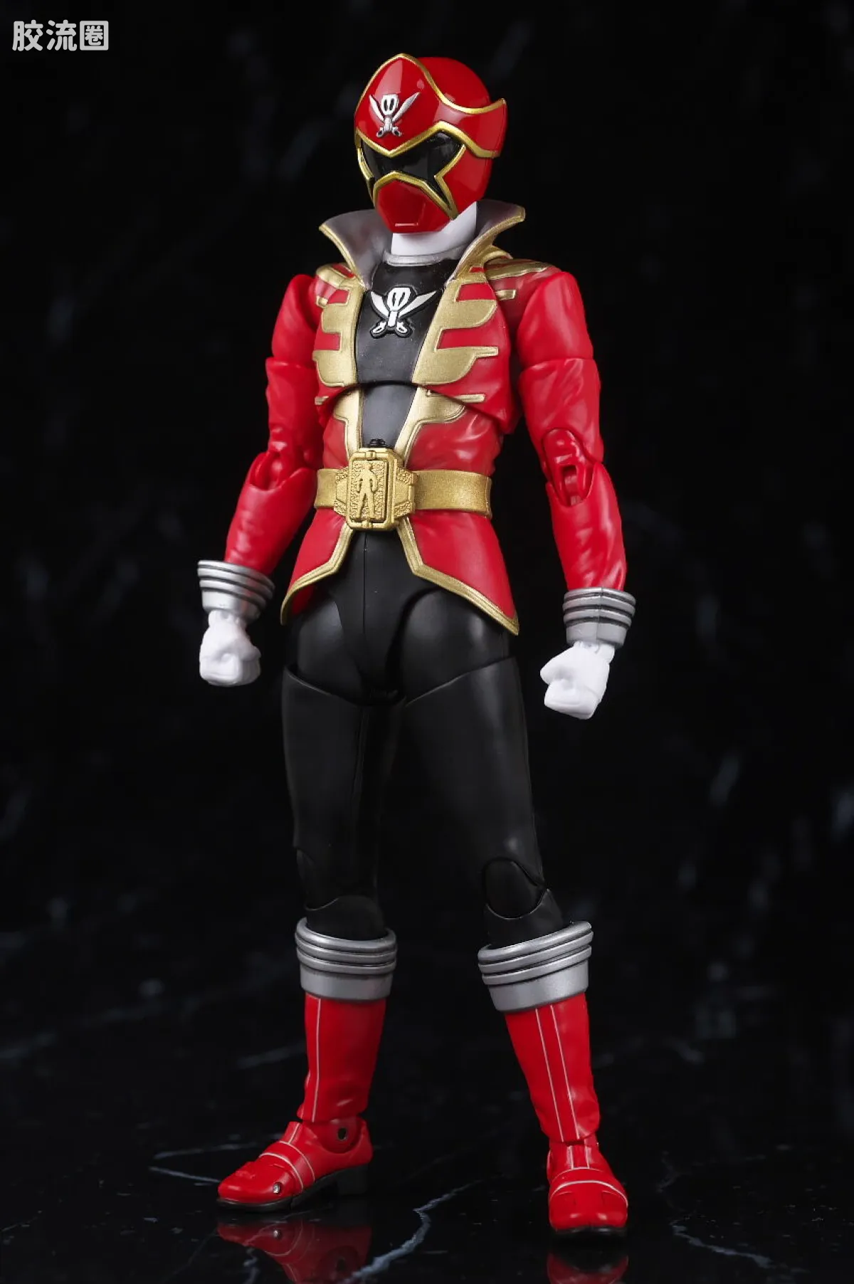 SHF 真骨雕 超级战队系列 海贼战队 豪快红 - 图片