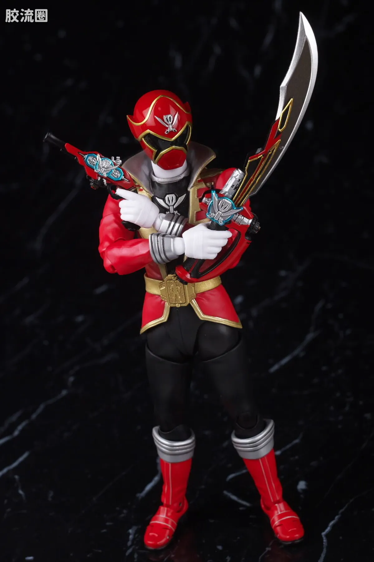 SHF 真骨雕 超级战队系列 海贼战队 豪快红 - 图片