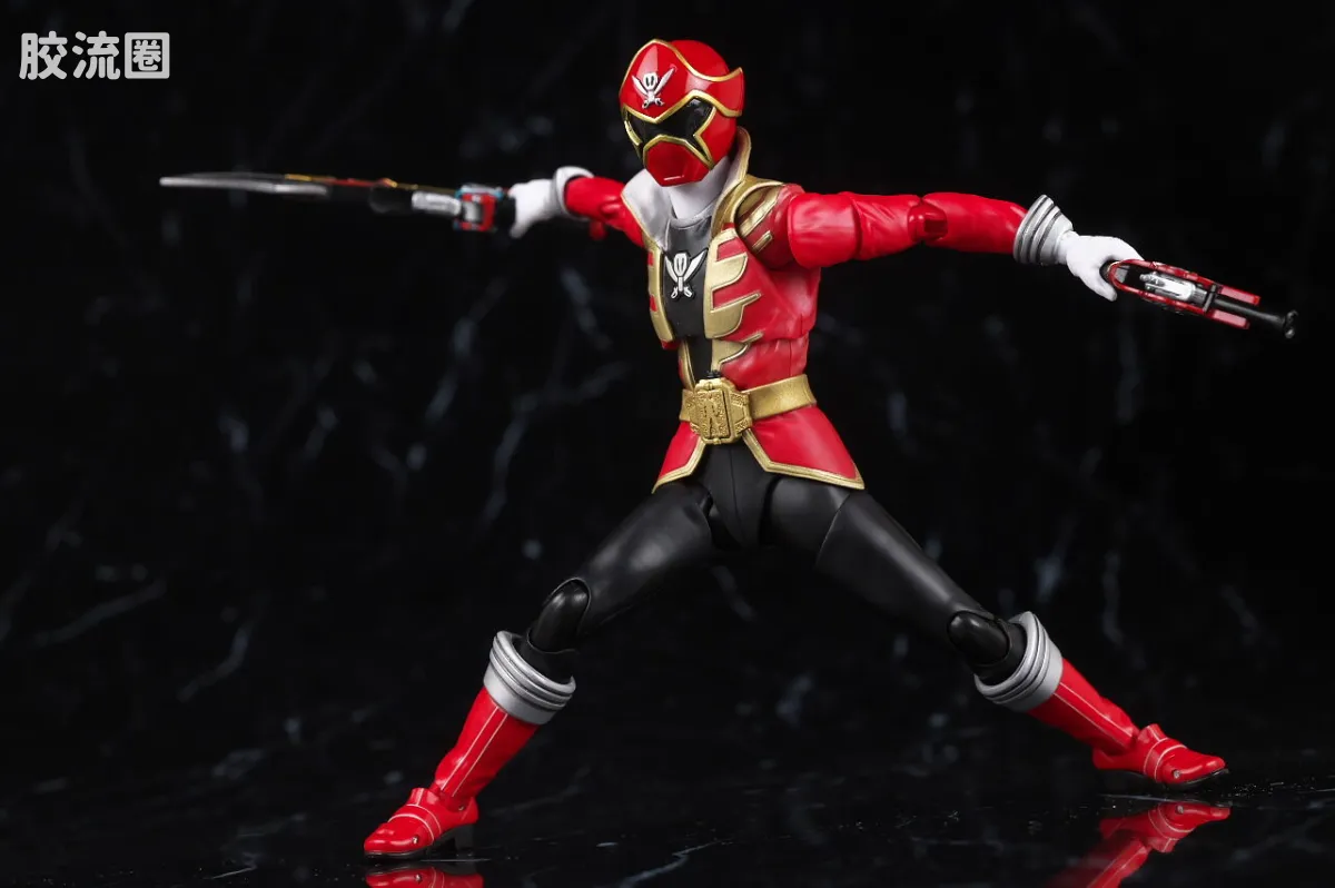SHF 真骨雕 超级战队系列 海贼战队 豪快红 - 图片
