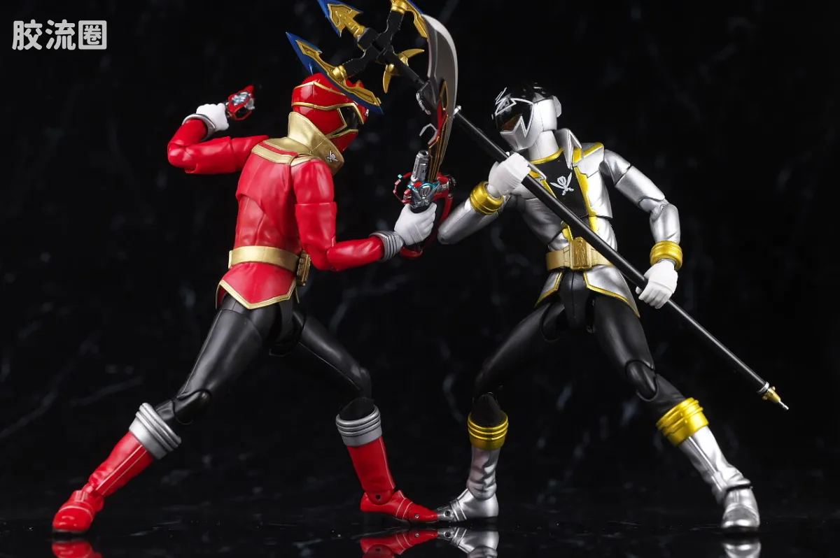 SHF 真骨雕 超级战队系列 海贼战队 豪快红 - 图片