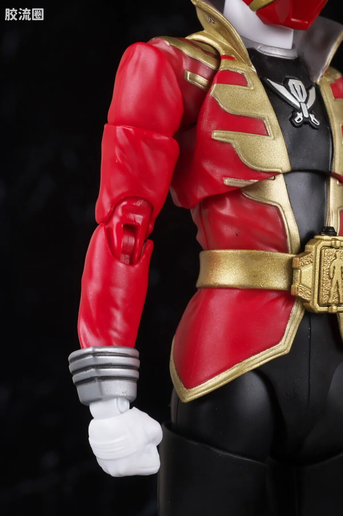 SHF 真骨雕 超级战队系列 海贼战队 豪快红 - 图片