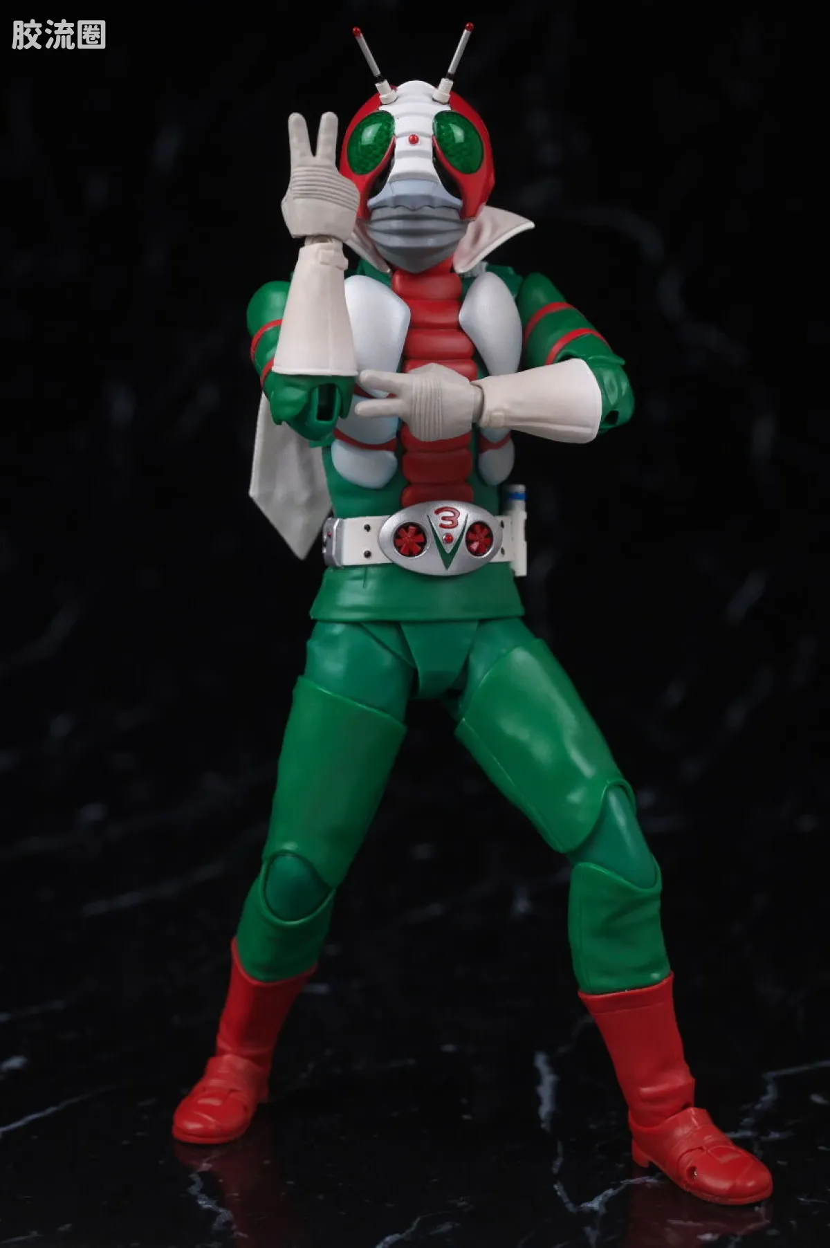 SHF 真骨雕假面骑士系列 假面骑士V3/胜利三号 荣光的昭和骑士Edition - 图片