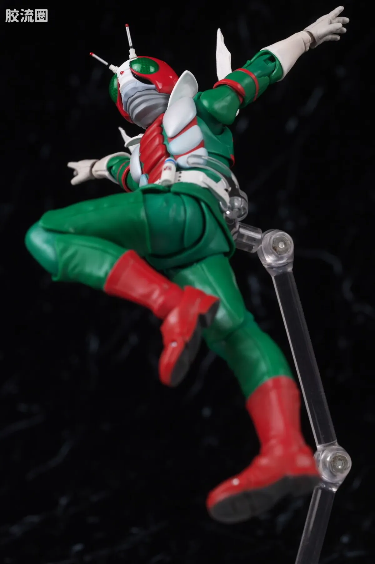 SHF 真骨雕假面骑士系列 假面骑士V3/胜利三号 荣光的昭和骑士Edition - 图片
