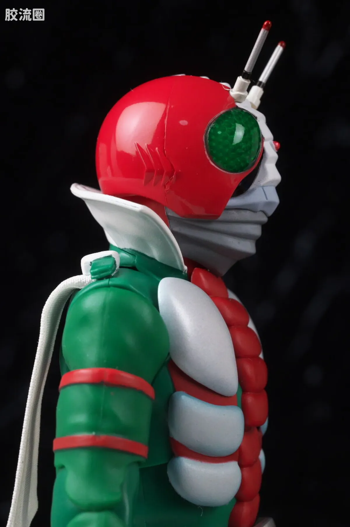 SHF 真骨雕假面骑士系列 假面骑士V3/胜利三号 荣光的昭和骑士Edition - 图片