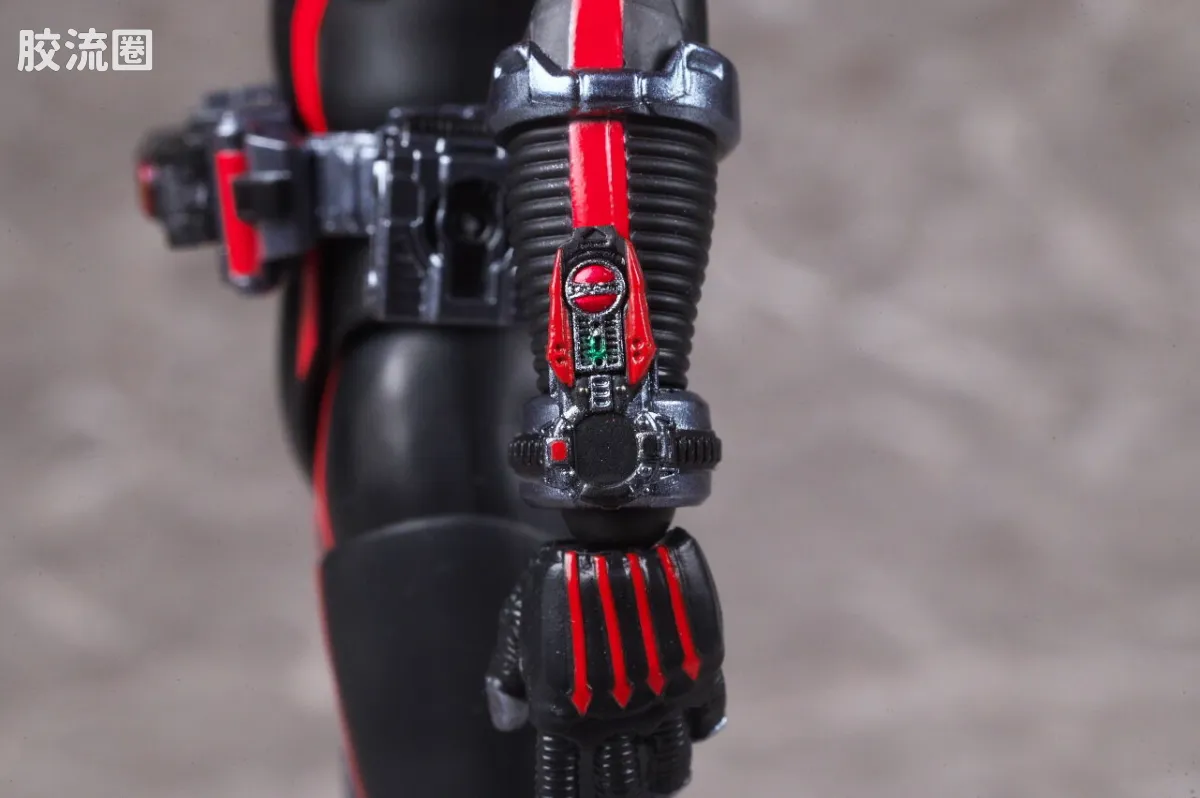 SHF 真骨雕假面骑士系列 假面骑士Faiz 暗夜配色 Ver. - 图片