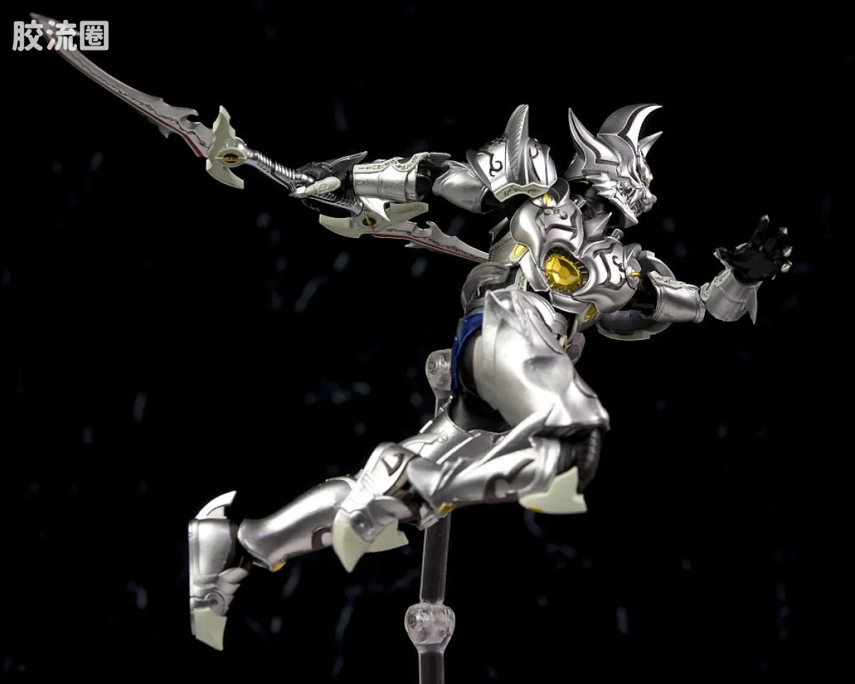 SHF 真骨雕 牙狼系列 银牙骑士 绝狼 - 图片