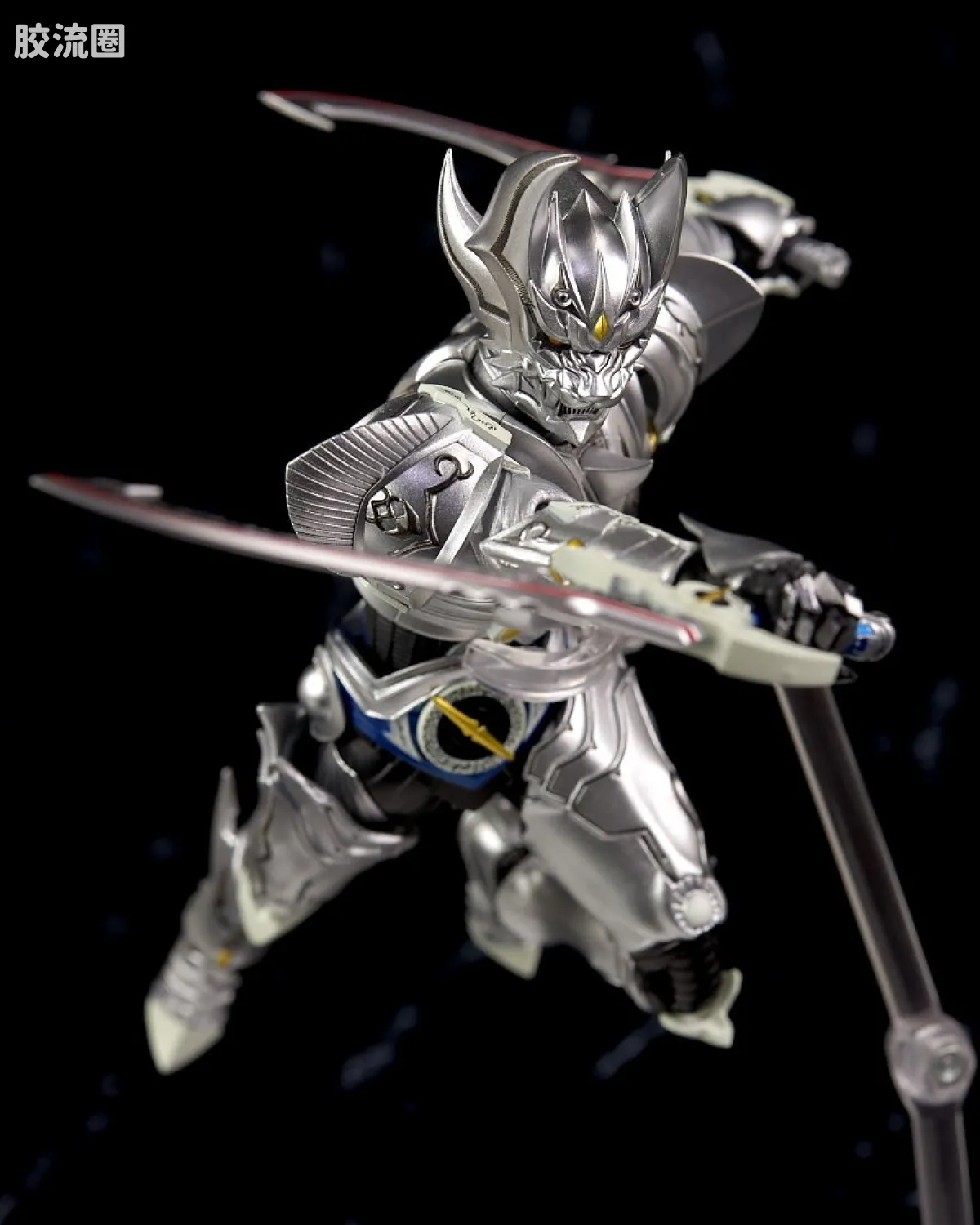 SHF 真骨雕 牙狼系列 银牙骑士 绝狼 - 图片