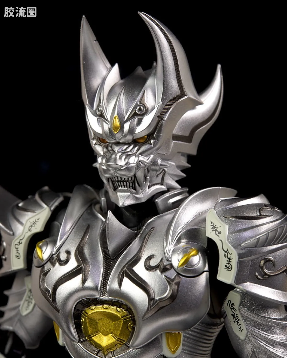 SHF 真骨雕 牙狼系列 银牙骑士 绝狼 - 图片