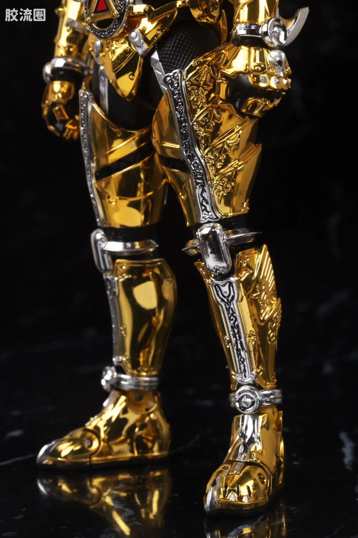 SHF 真骨雕 牙狼系列 黄金骑士牙狼 (冴岛大河) - 图片