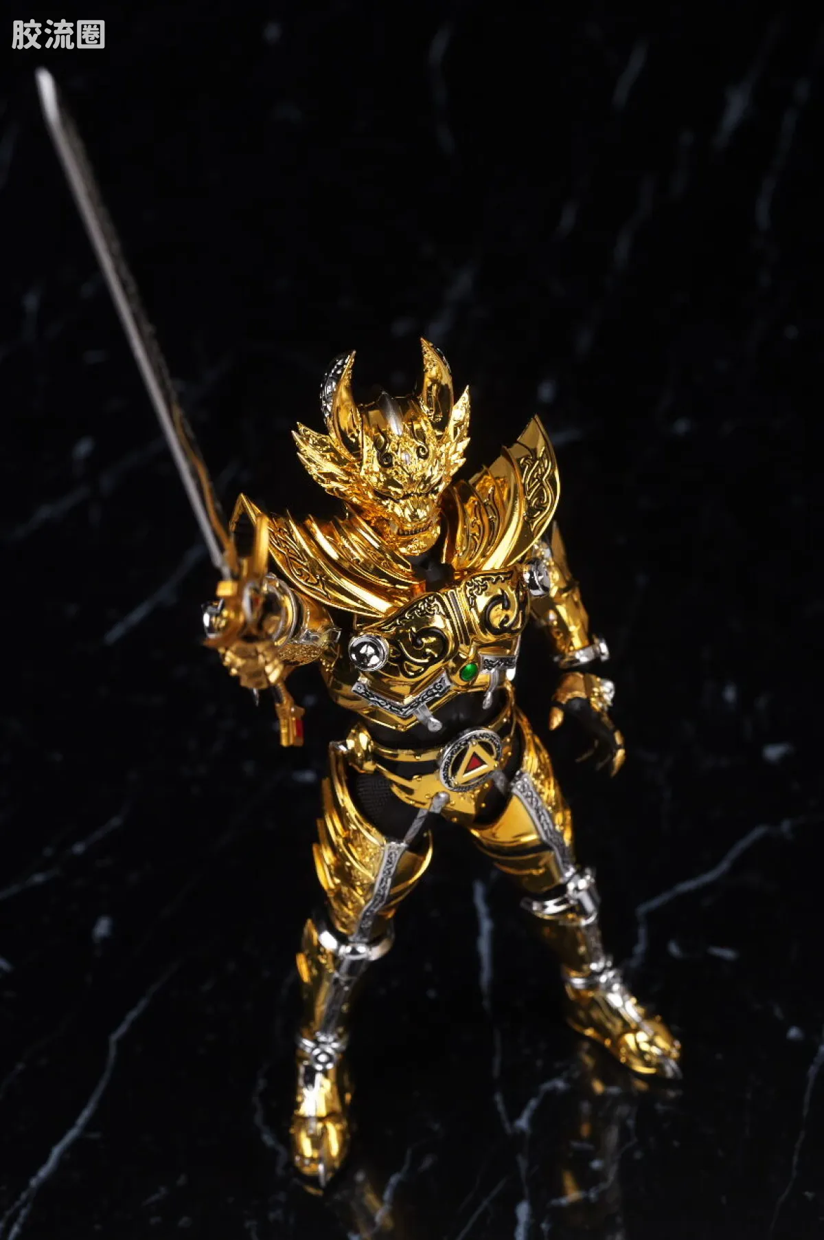 SHF 真骨雕 牙狼系列 黄金骑士牙狼 (冴岛大河) - 图片