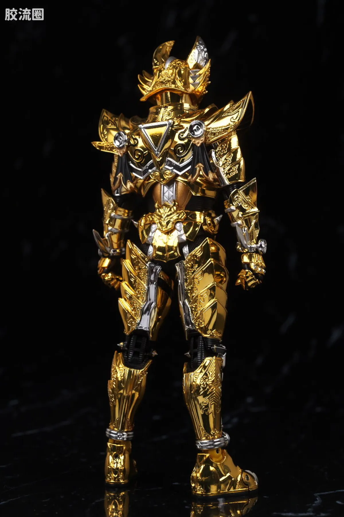 SHF 真骨雕 牙狼系列 黄金骑士牙狼 (冴岛大河) - 图片
