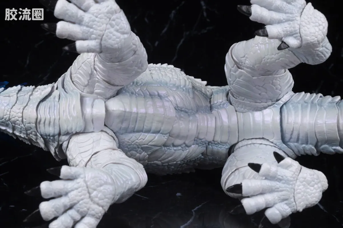 S.H.MonsterArts 限定及特别版 雪魔 FROM <哥斯拉 x 金刚:帝国崛起> - 图片