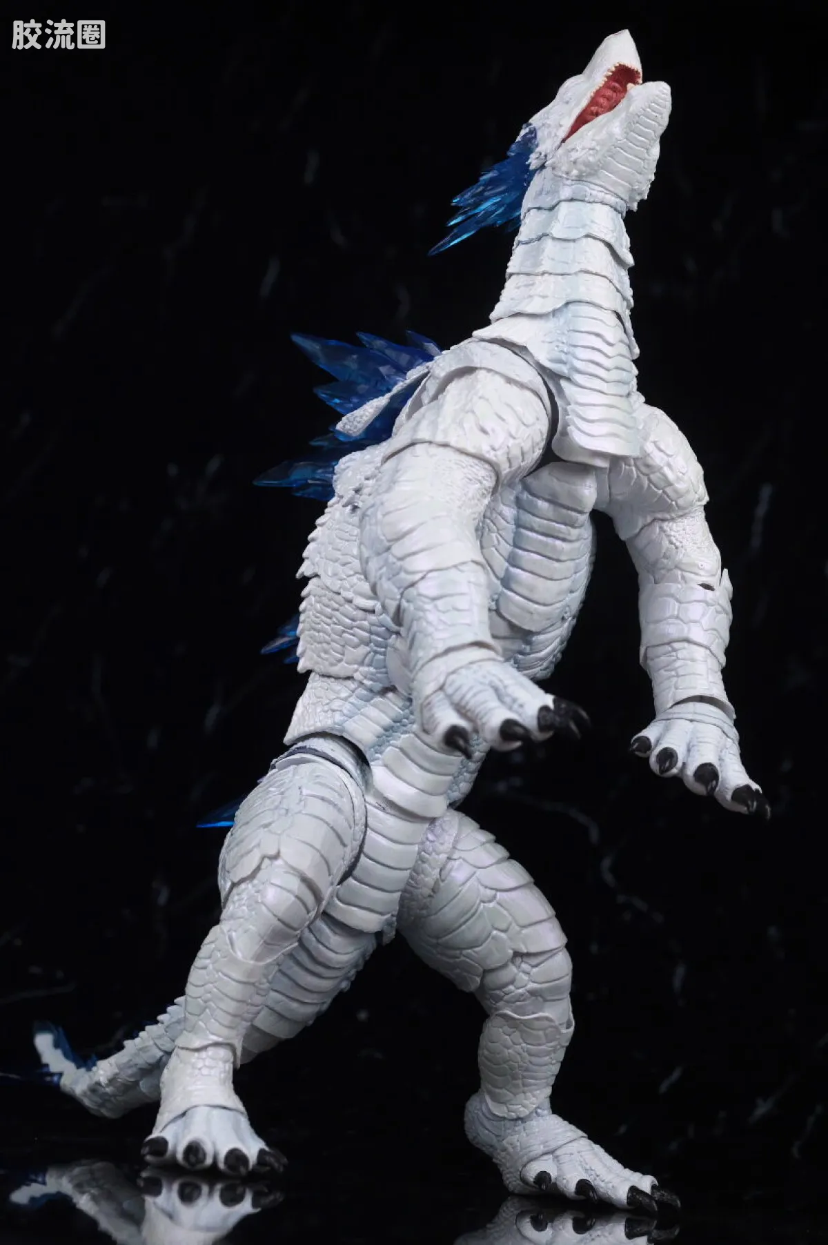 S.H.MonsterArts 限定及特别版 雪魔 FROM <哥斯拉 x 金刚:帝国崛起> - 图片