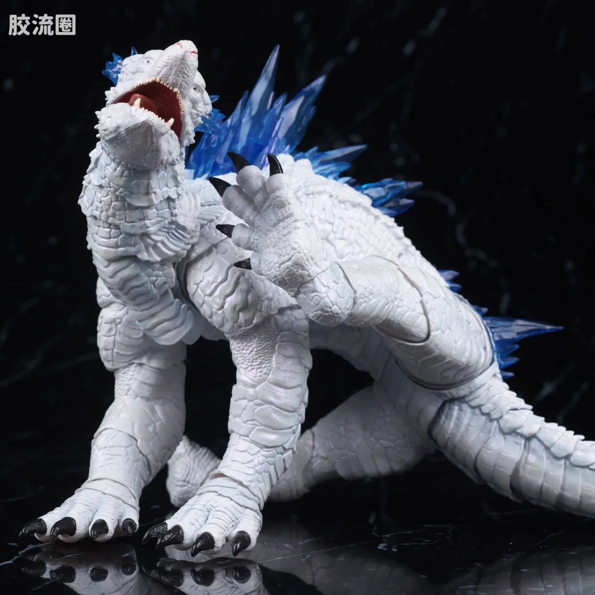 S.H.MonsterArts 限定及特别版 雪魔 FROM <哥斯拉 x 金刚:帝国崛起> - 图片