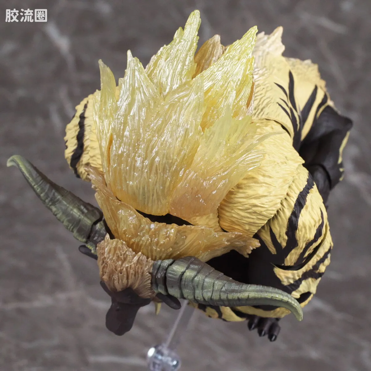 S.H.MonsterArts 普通版 激昂金狮子 - 图片