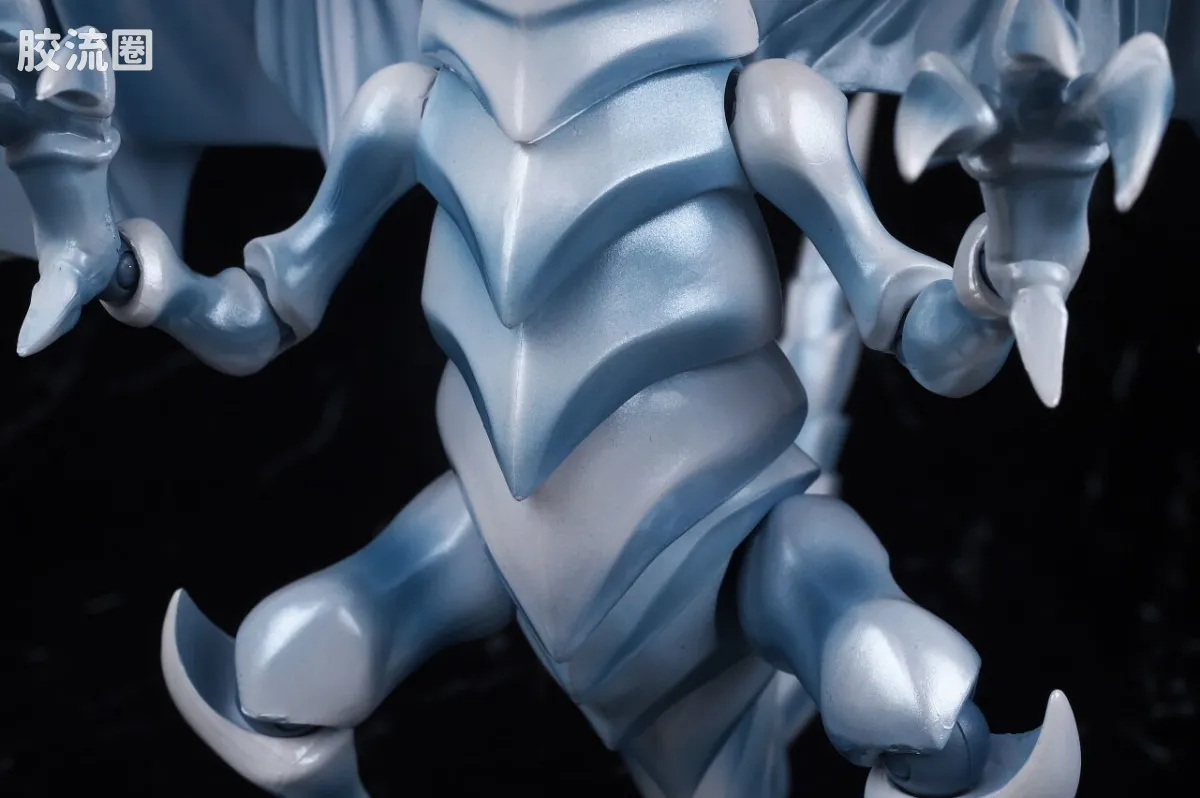 S.H.MonsterArts 普通版 青眼白龙 - 图片