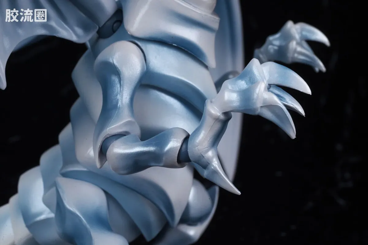 S.H.MonsterArts 普通版 青眼白龙 - 图片