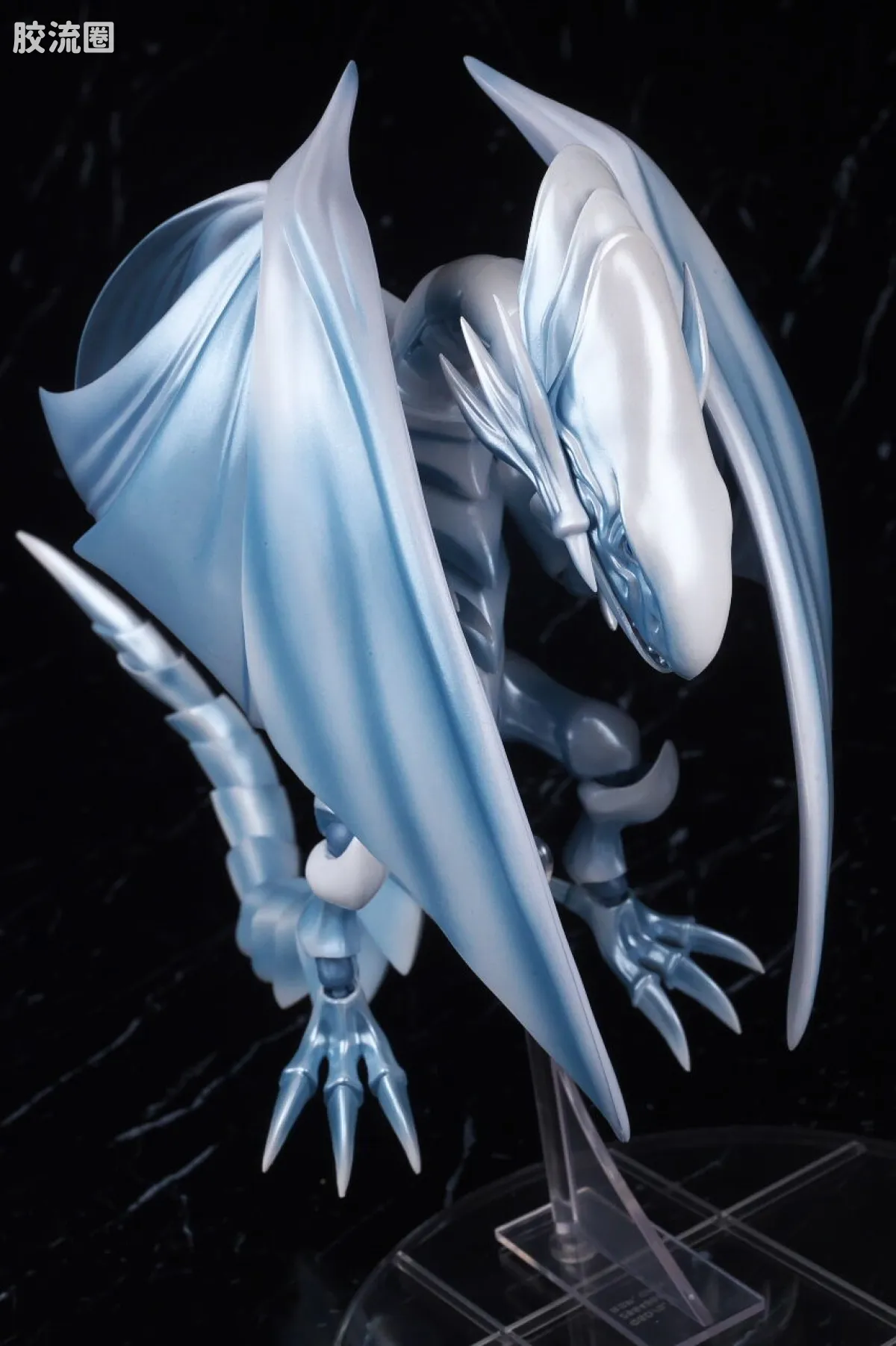 S.H.MonsterArts 普通版 青眼白龙 - 图片